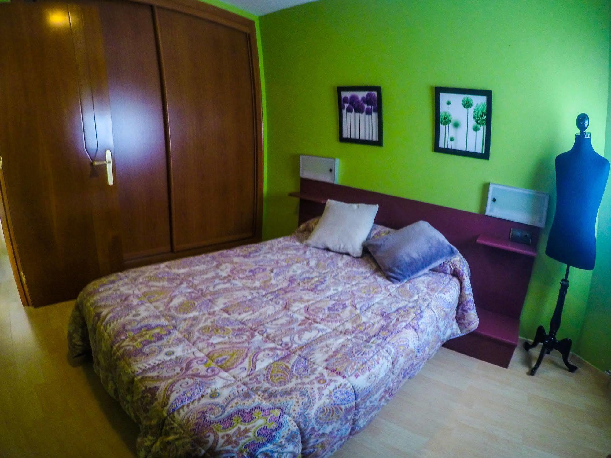 Alojamiento Villa Moles Salou Kültér fotó