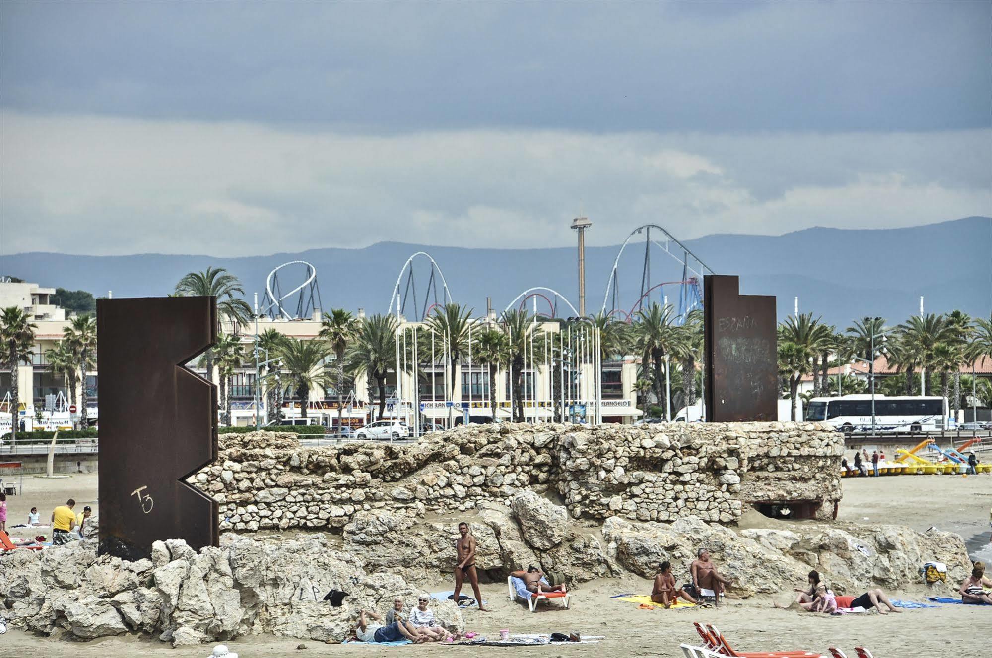 Alojamiento Villa Moles Salou Kültér fotó